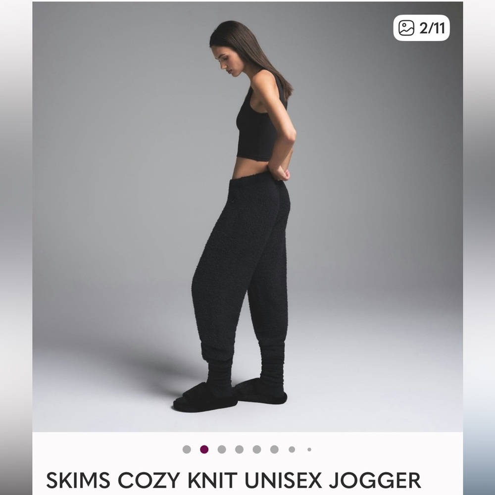 Skims, cozy joggers